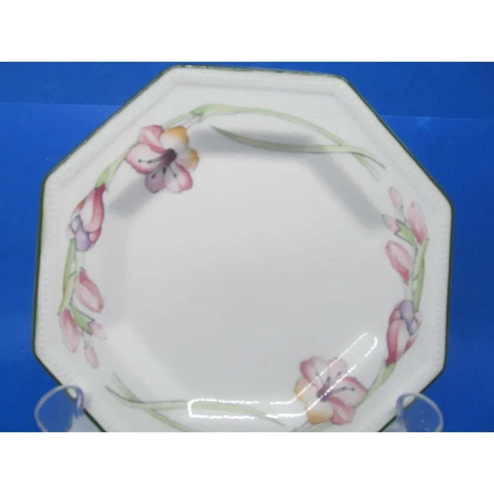 Johnson Brothers Sandringham Bread & Butter Plates Bundle of 4 Pristine